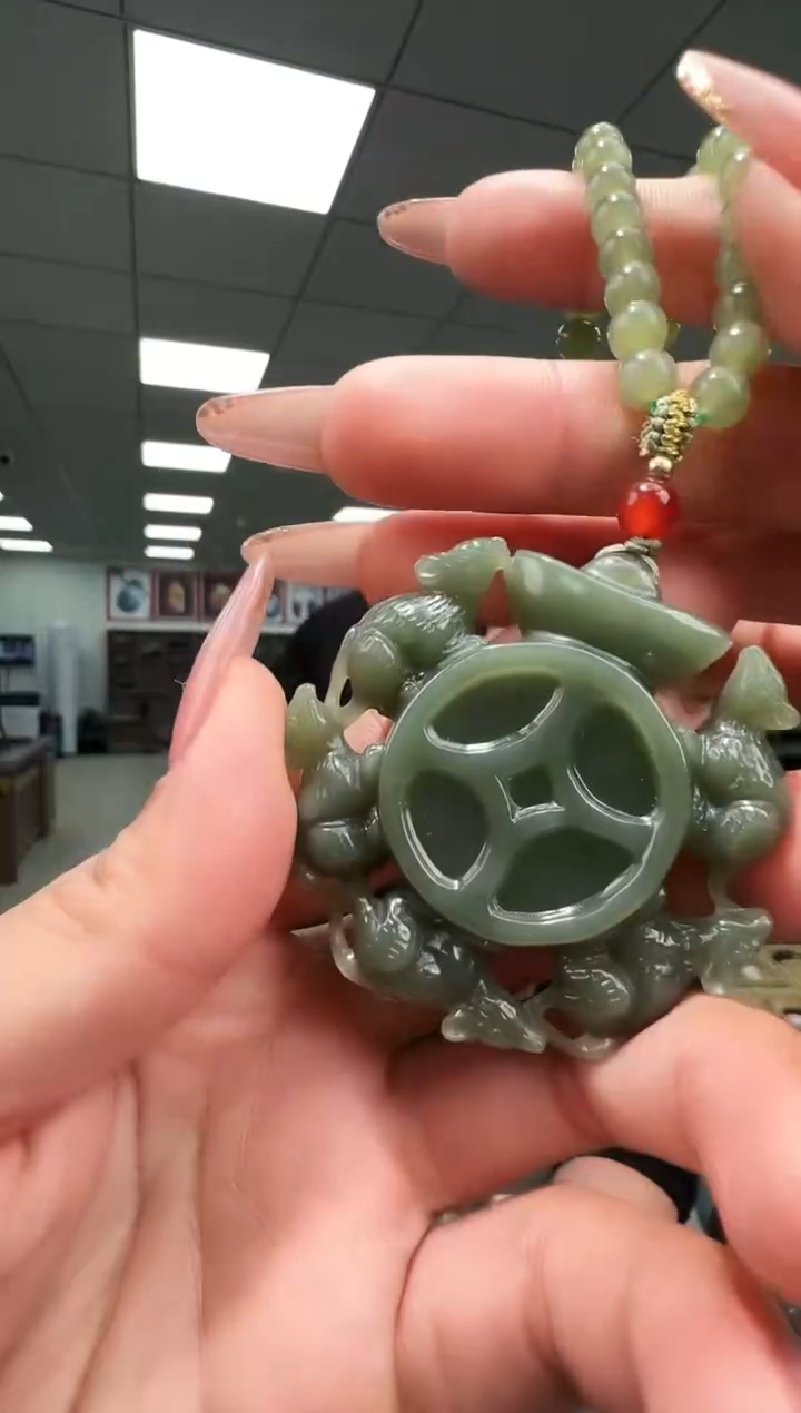 未镶嵌和田玉挂件b122