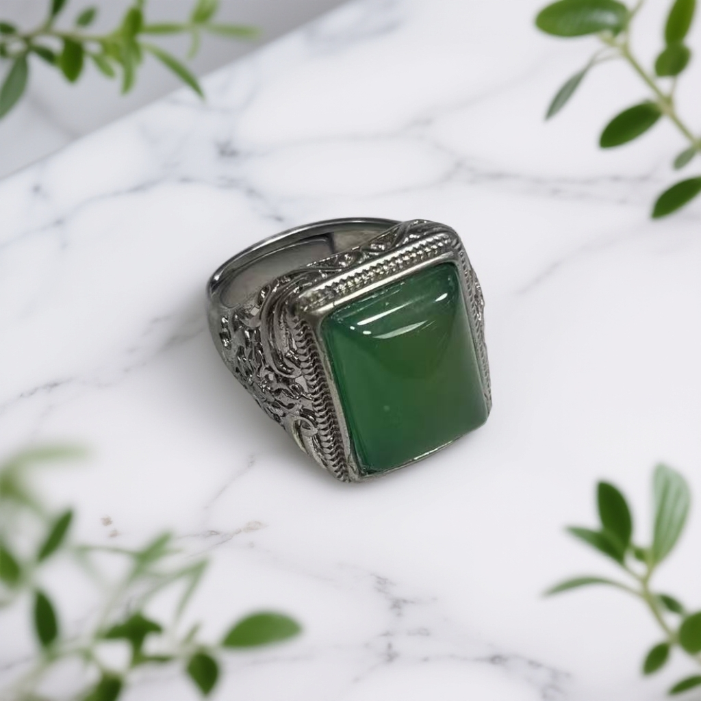 玛瑙绿戒指 活口可调节的 合金镶嵌  532带礼盒 CKR