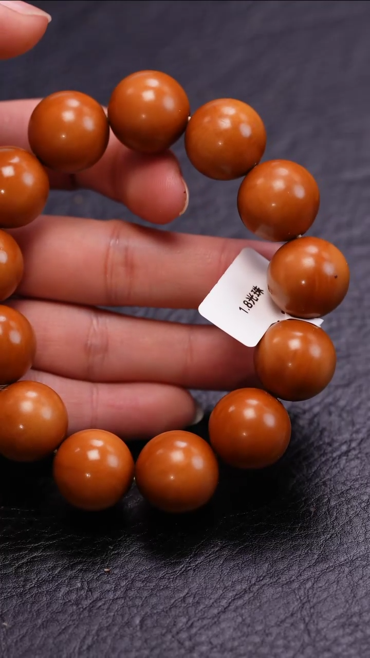 【闪购商品】橄榄核吊坠橄榄核