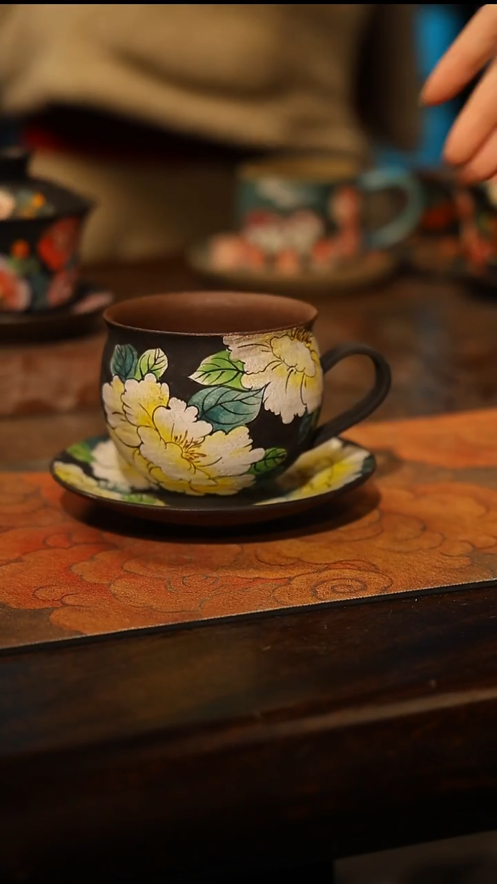 陶瓷景德镇高温釉下彩手工手绘款式