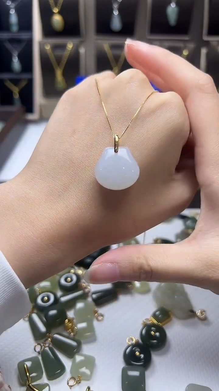 吊坠(不含链)银S925镶嵌和田玉吊坠(不含链) 银S925镶嵌 和田玉