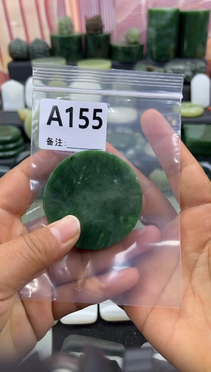 未镶嵌和田玉珠宝半成品镯芯