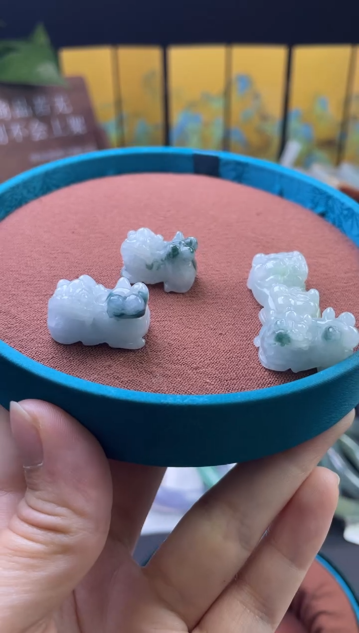 翡翠未镶嵌吊坠(不含链)翡翠貔貅-G012V0124016（多样性发一）