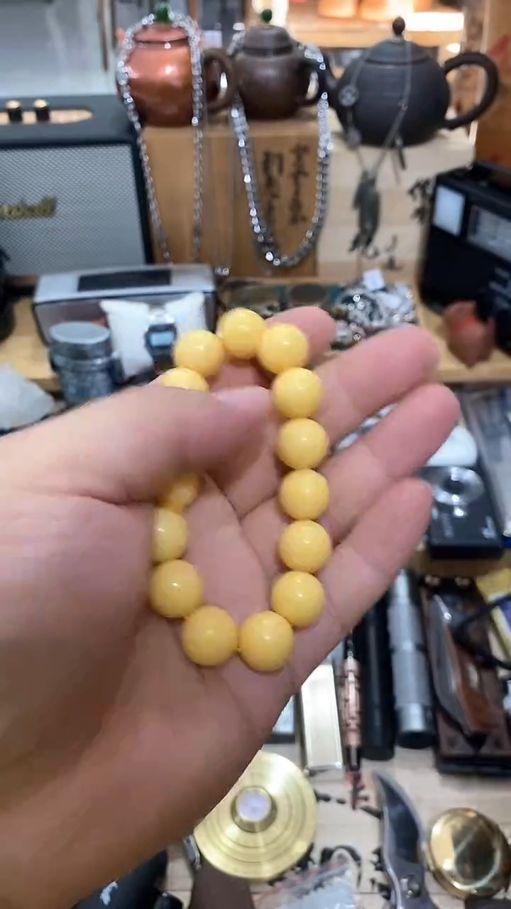 瓷片闪购商品  如图所示