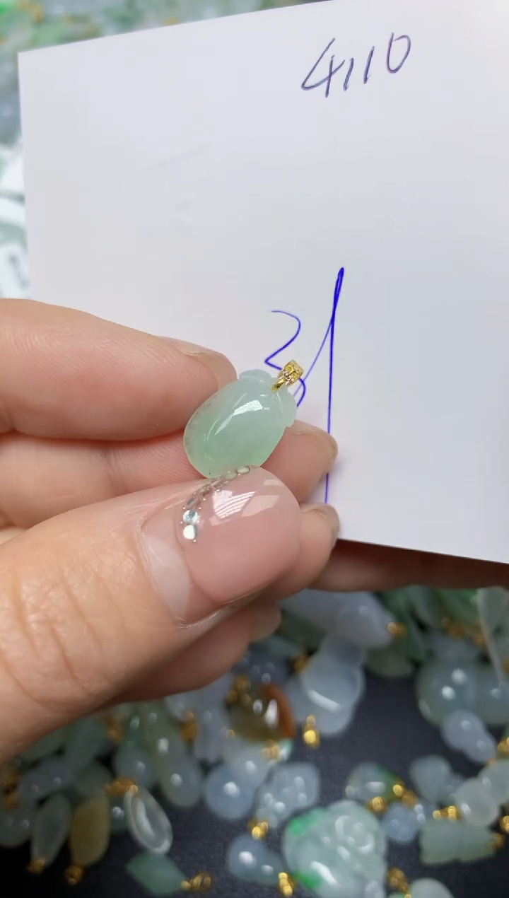 【闪购商品】翡翠挂件18K金镶嵌 天然翡翠A货