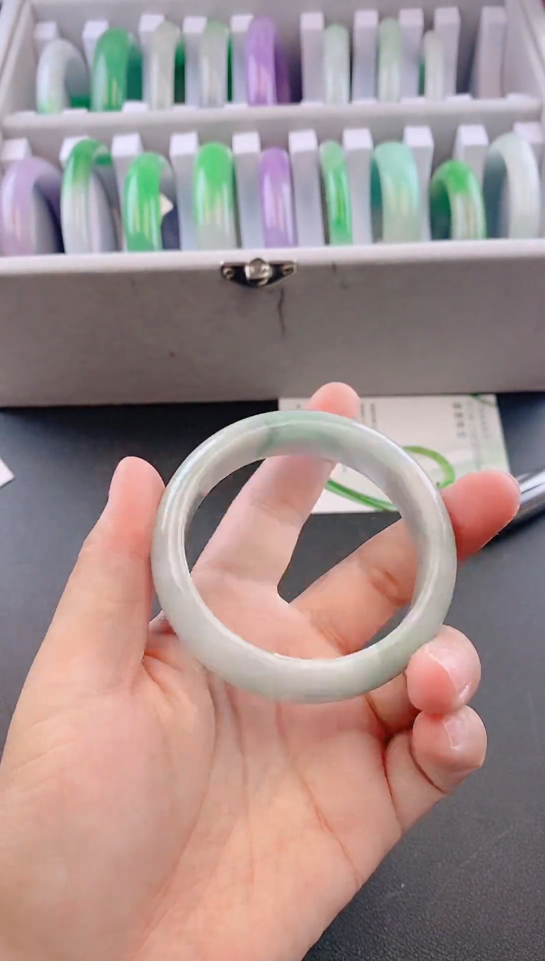 未镶嵌手镯翡翠4