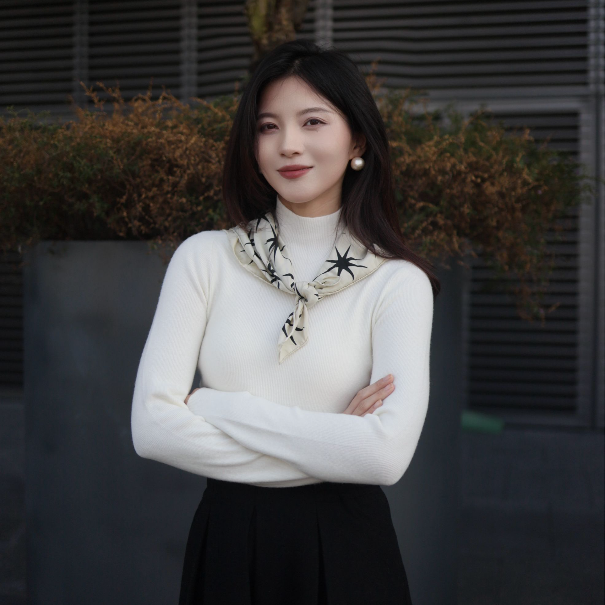 半高领修身百搭针织打底衫