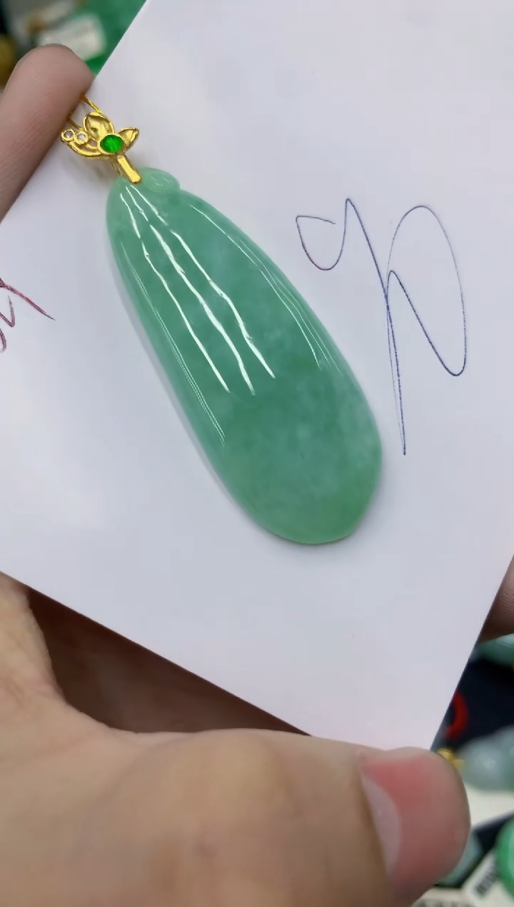 颈饰未镶嵌翡翠11111111111111