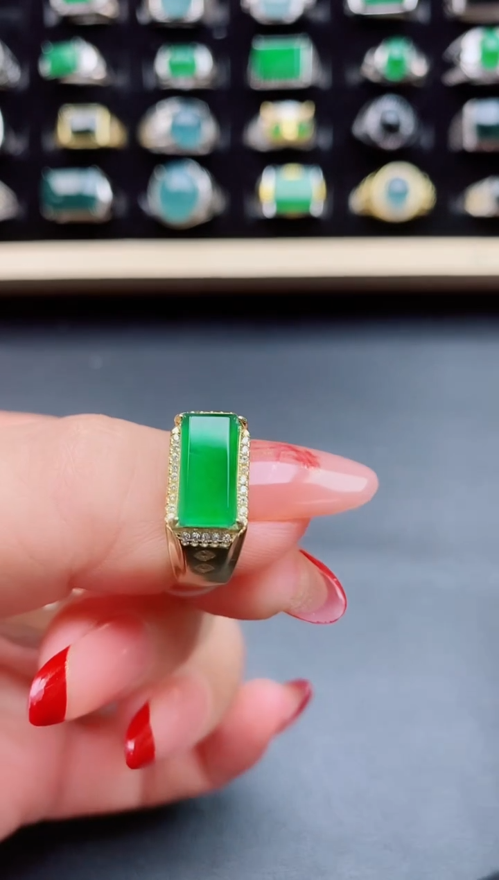 【闪购商品】翡翠戒指银S925镶嵌5850508
