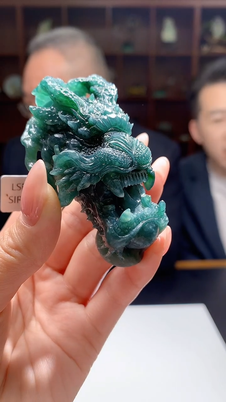 【闪购商品】定制翡翠未镶嵌8046jj-毛货挂件48