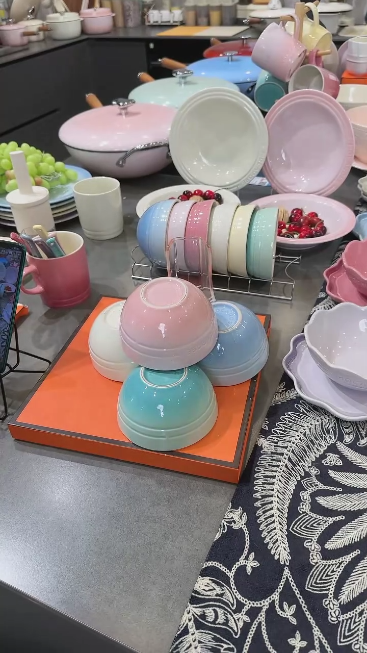 【闪购商品】瓷四色米饭碗