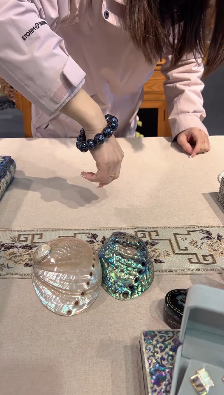 【闪购商品】手串12颗·弘贝雅螺钿漆器文化馆