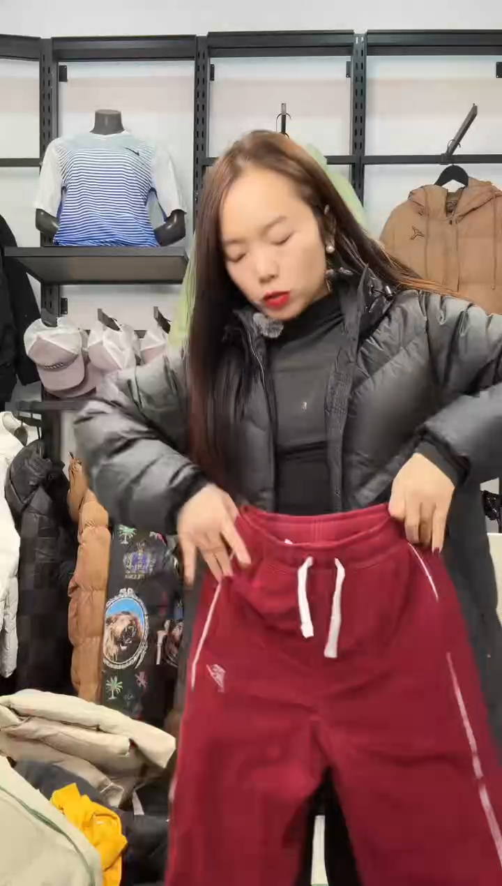 2064 闪购编码  运动卫衣裤以直播间过款为准 尺码150 M