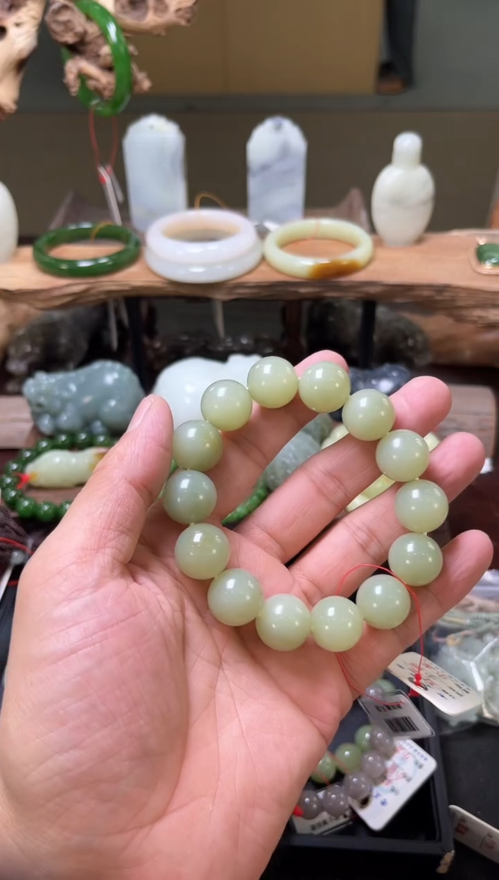 手串未镶嵌和田玉卡16且末黄口圆珠810035