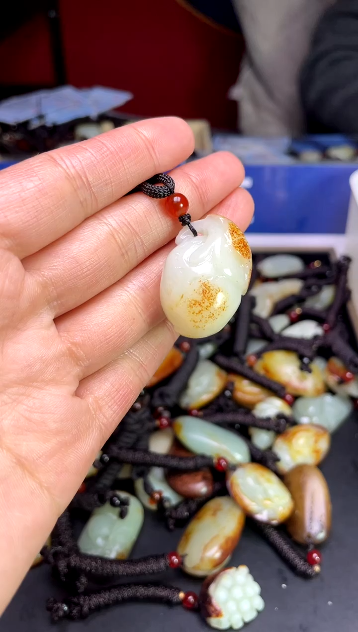 【闪购商品】和田玉颈饰未镶嵌12