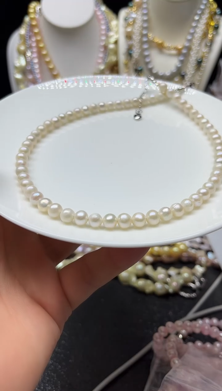 淡水珍珠未镶嵌颈饰多人