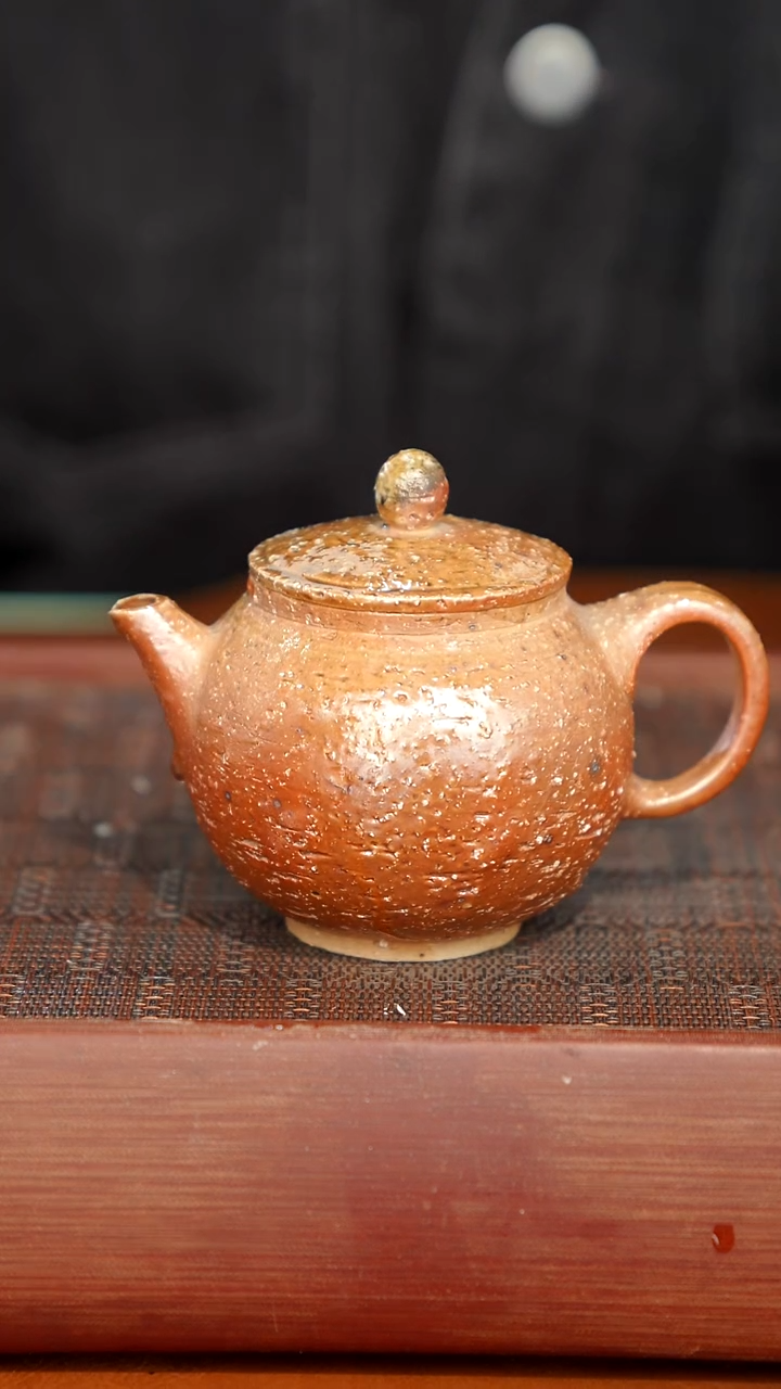 陶瓷奢瓷/瑞寅柴烧茶器（壶）619瑕疵