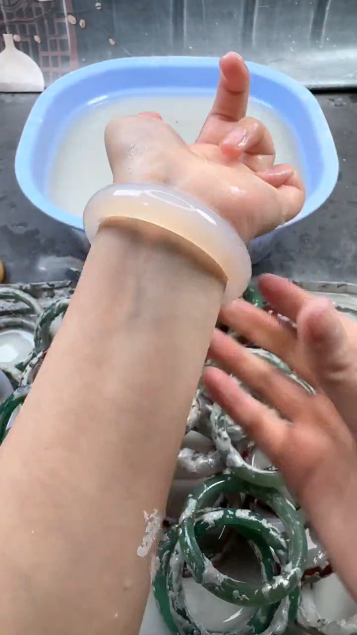 【闪购商品】玛瑙/玉髓手镯未镶嵌47 6160