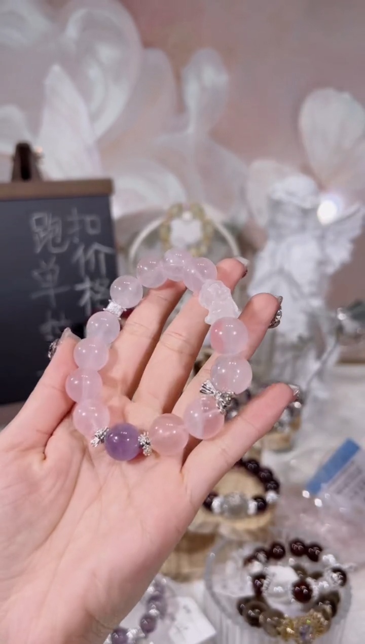 【闪购商品】水晶手链未镶嵌天然水晶默认微瑕 多样性发货发其一