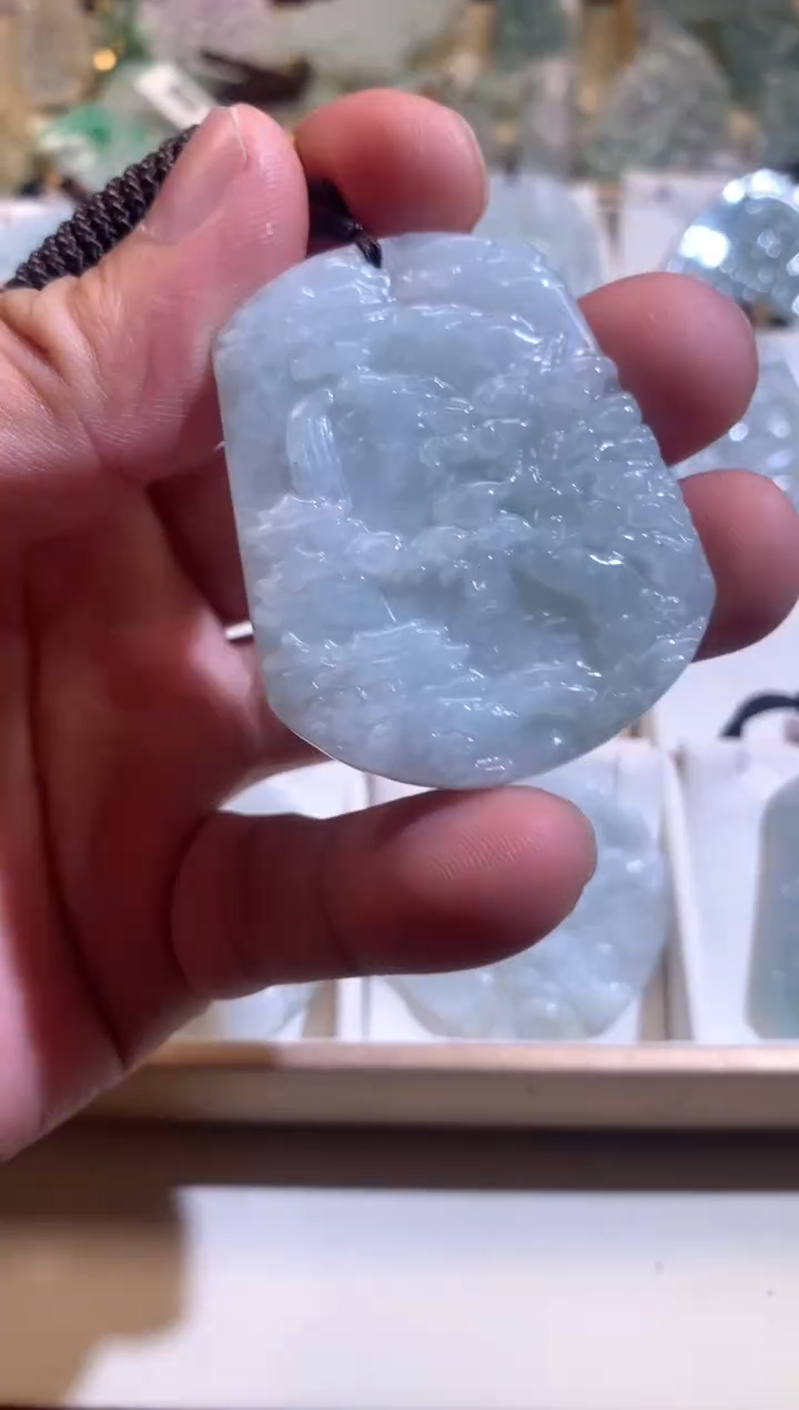 【闪购商品】翡翠颈饰未镶嵌01/24/267