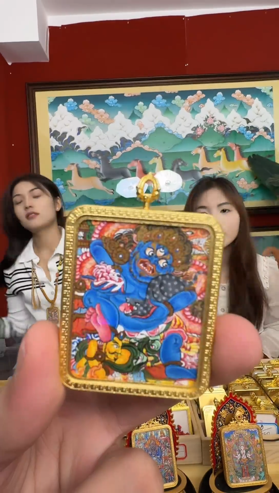 吊坠黑C-热贡纯手绘