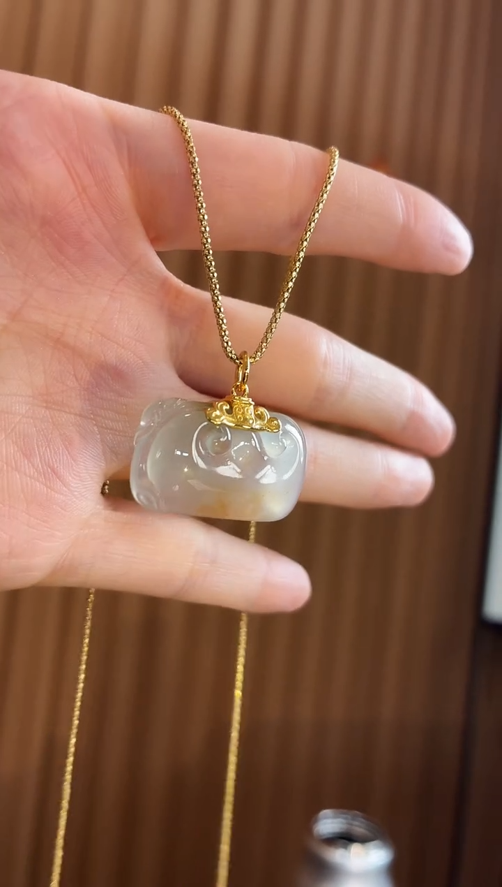 吊坠(不含链)18K金镶嵌翡翠吊坠