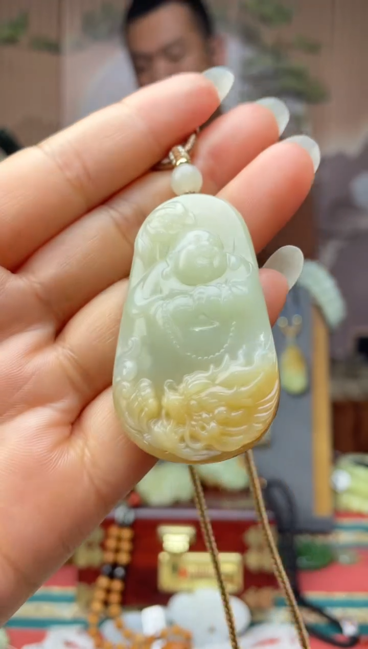 颈饰未镶嵌和田玉拍一发一