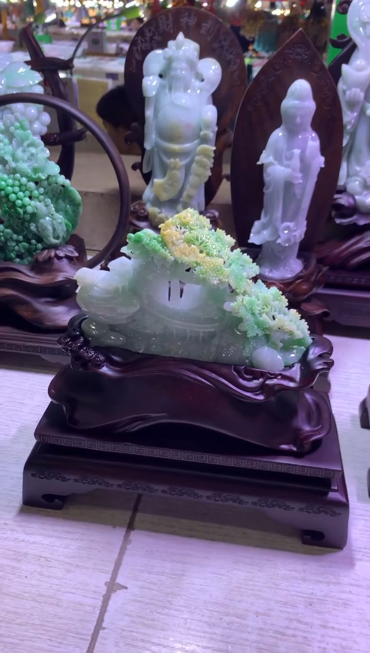 【闪购商品】翡翠未镶嵌挂件翡翠摆件