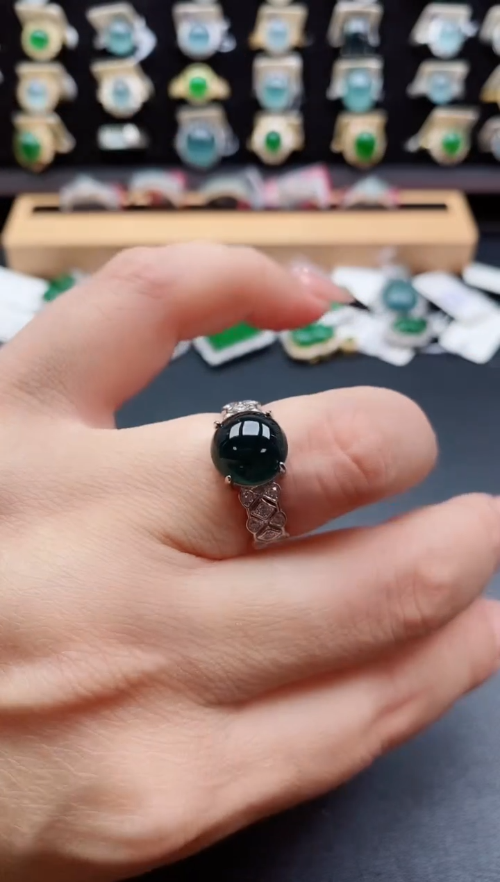 银S925镶嵌戒指翡翠1