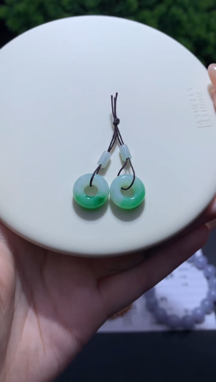 未镶嵌挂件翡翠48小时鉴赏期 退货不扣服务费