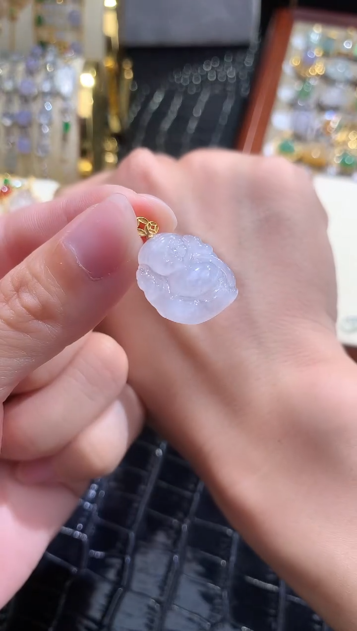 颈饰18K金镶嵌翡翠翡翠