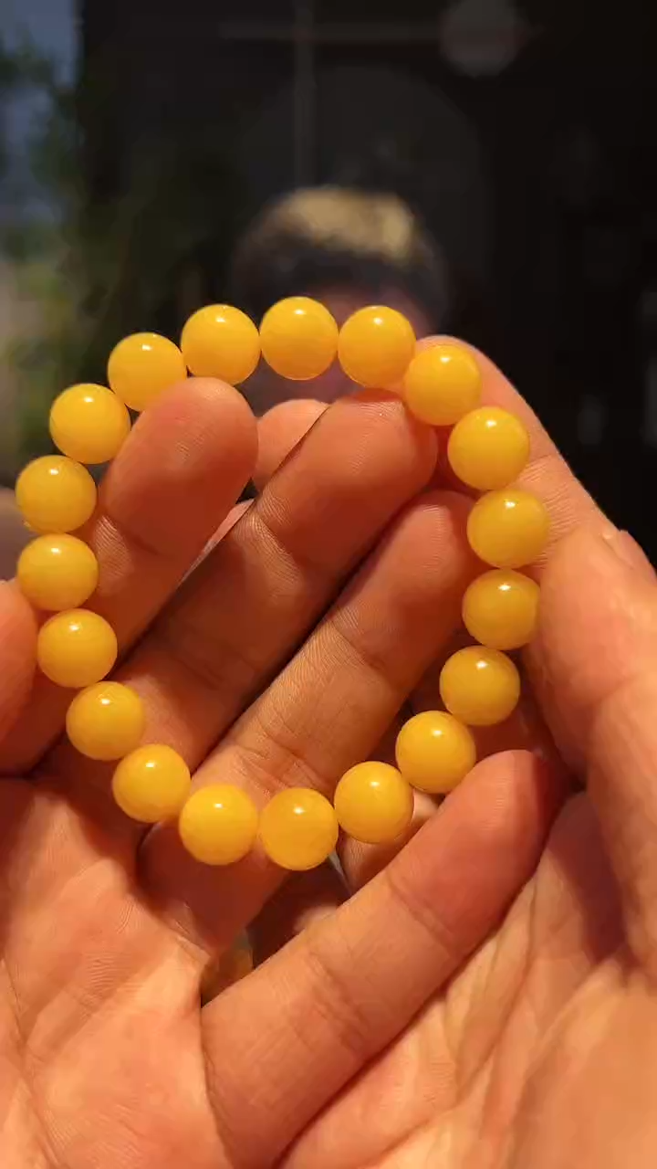 【闪购商品】蜜蜡手链未镶嵌10左右暴力黄