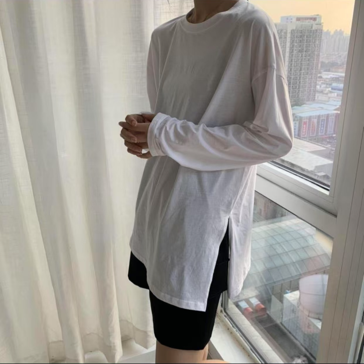 2025年春装女装新款斜开叉长袖体恤