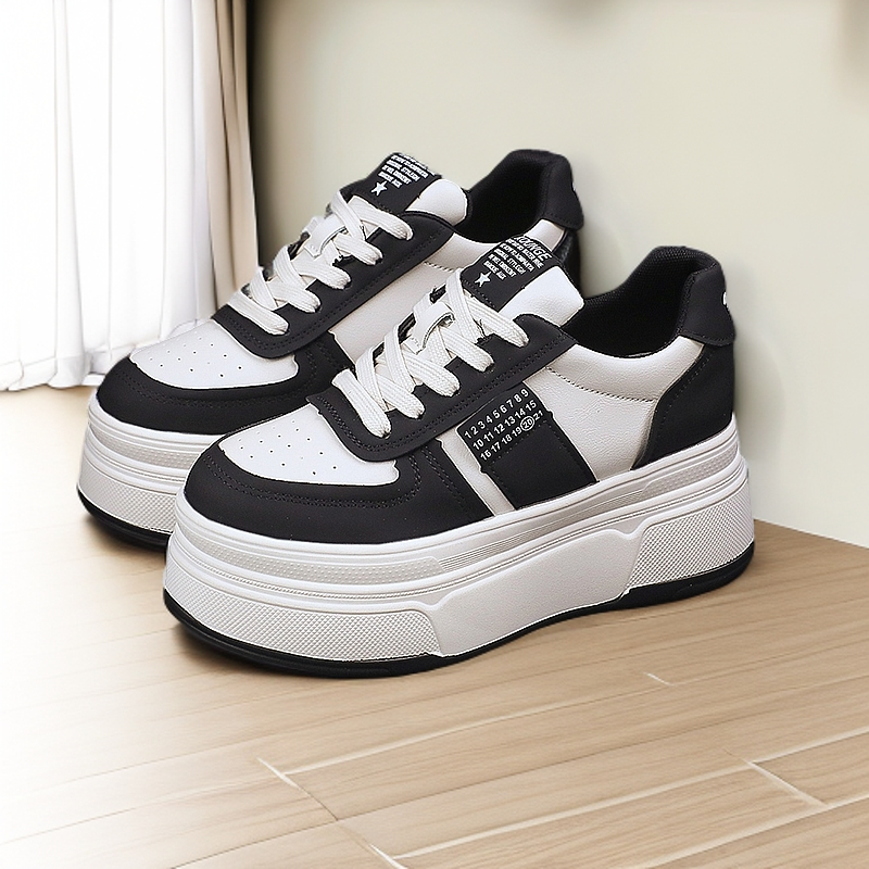 2025新款百搭厚底春秋网红增高女鞋四季韩版ins板鞋时尚