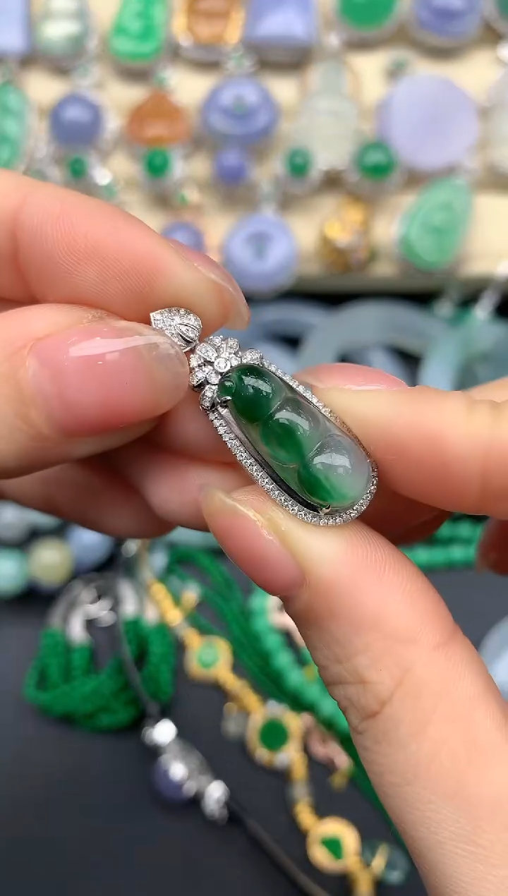 【闪购商品】翡翠颈饰18K金镶嵌373--中国好珍宝