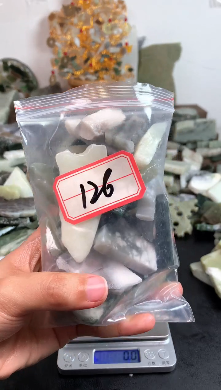 未镶嵌和田玉摆件126