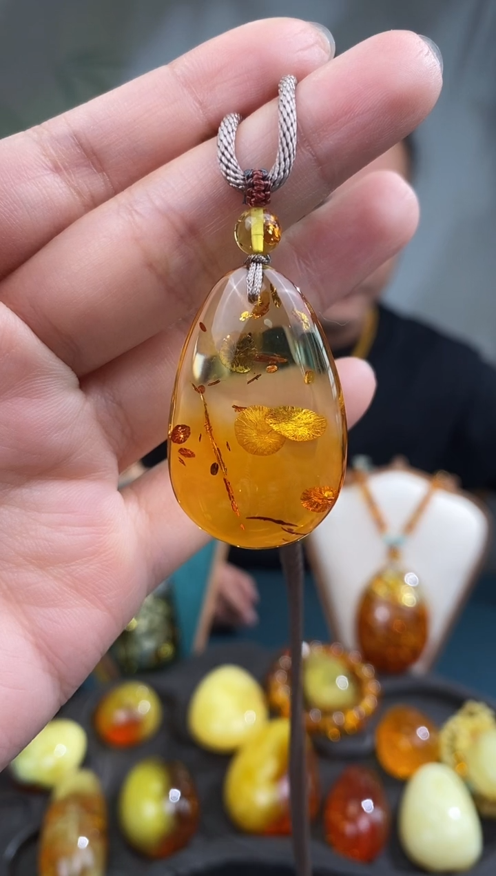 裸石琥珀未镶嵌全国 包邮