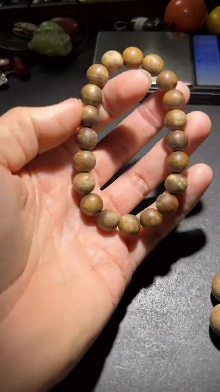 沉香手串pz1219-31