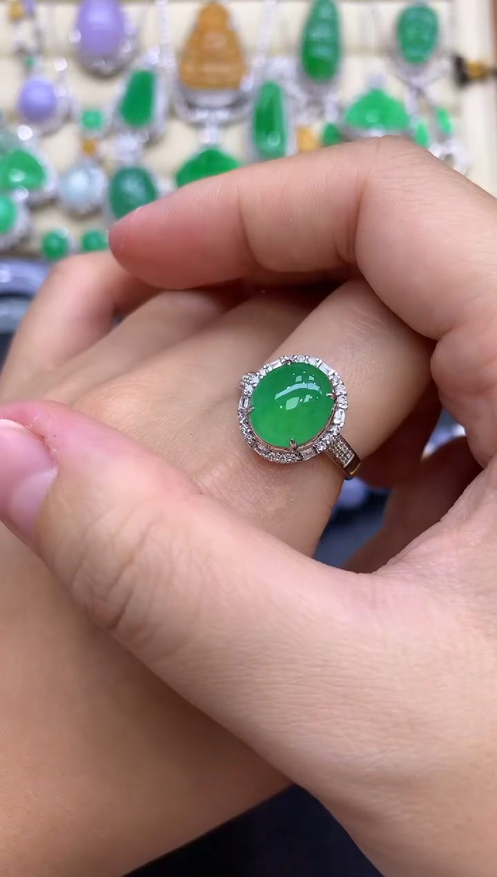 18K金镶嵌戒指翡翠441-中国好珍宝