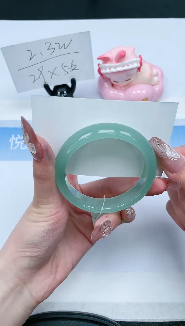 【闪购商品】石英质玉未镶嵌手镯352-54.1