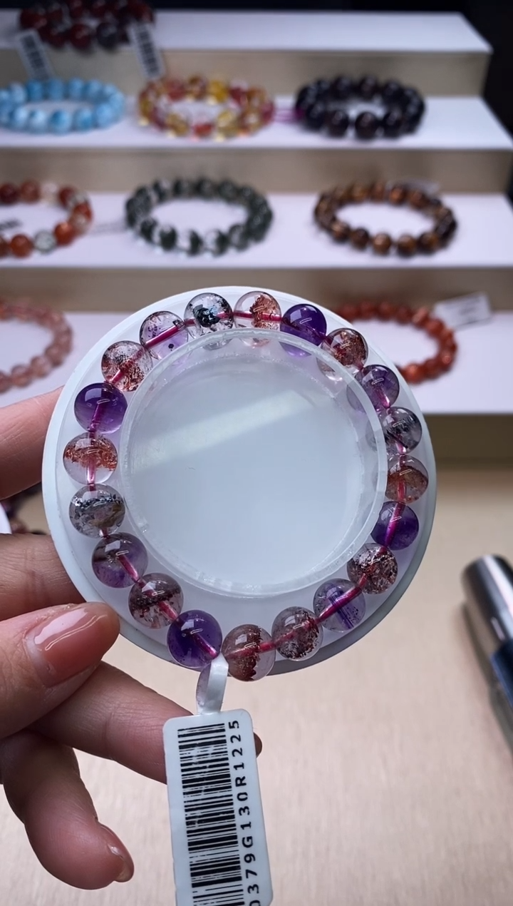 【闪购商品】水晶手链未镶嵌黑加仑超七9m+