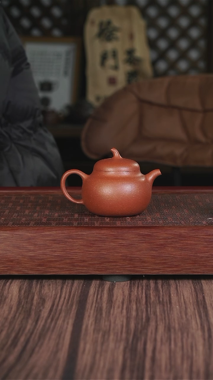 【闪购商品】紫砂茶壶红降坡  哲钰