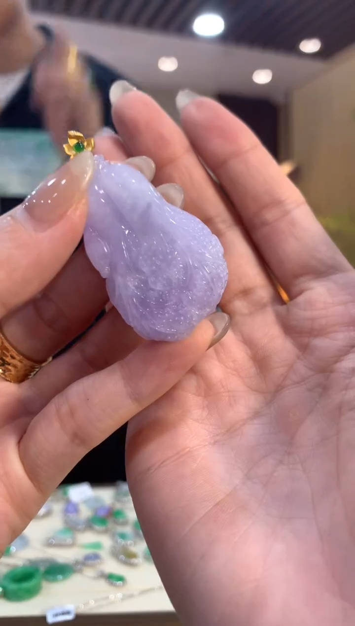 翡翠18K金镶嵌吊坠(不含链)白菜