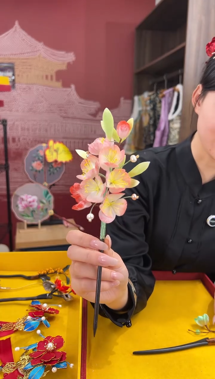 【闪购商品】刺绣非遗绒花（发饰）