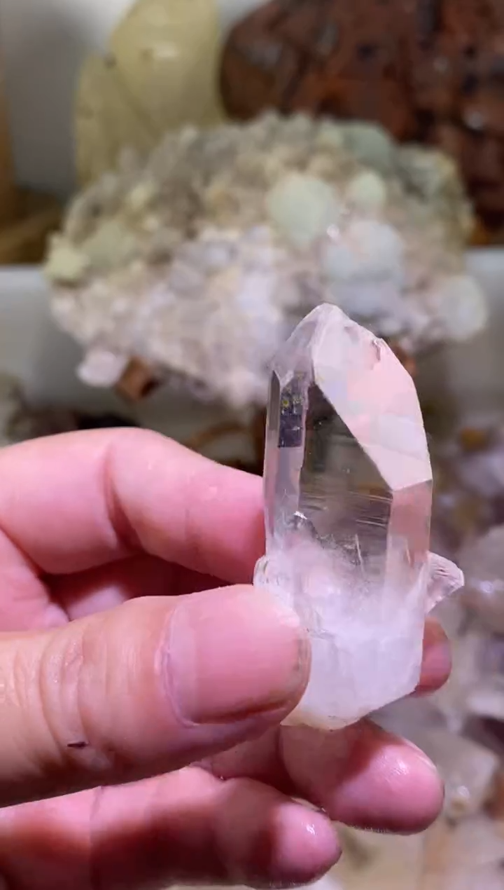 未镶嵌珠宝半成品水晶心**静金口河高透水晶