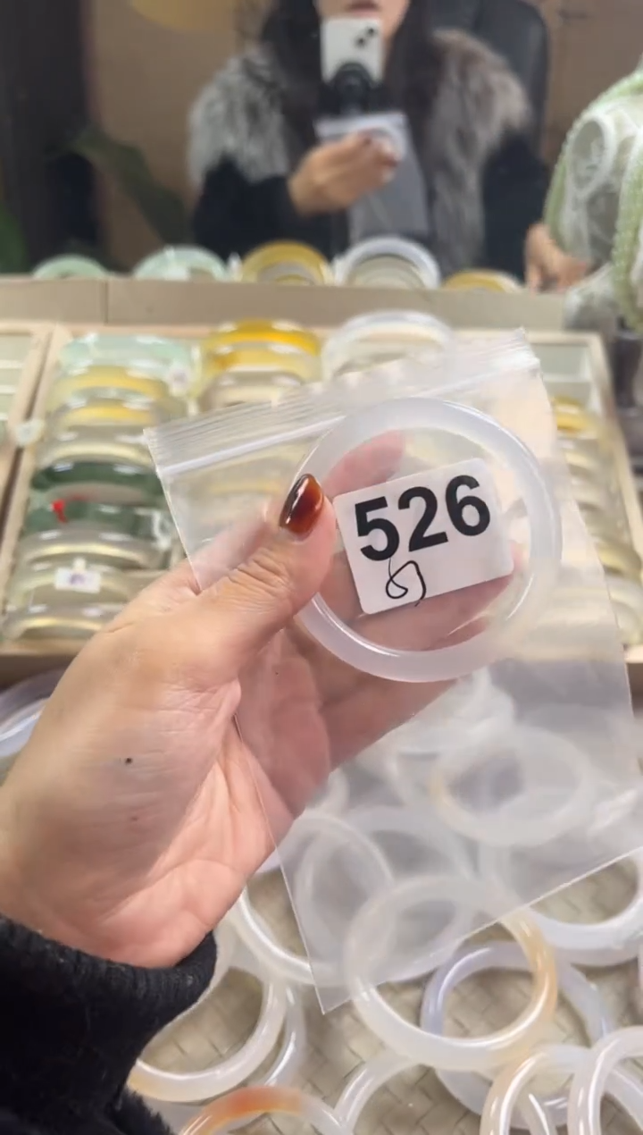 手镯玛瑙/玉髓未镶嵌526