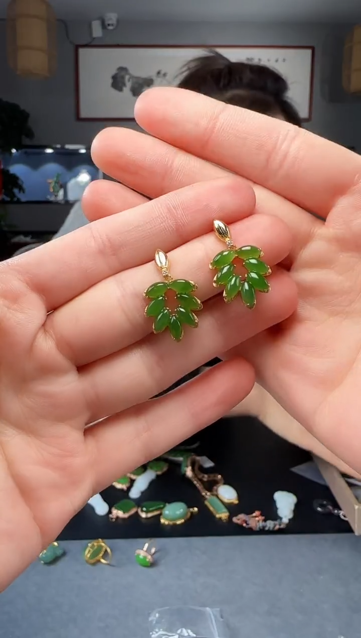 【闪购商品】和田玉耳钉银S925镶嵌1