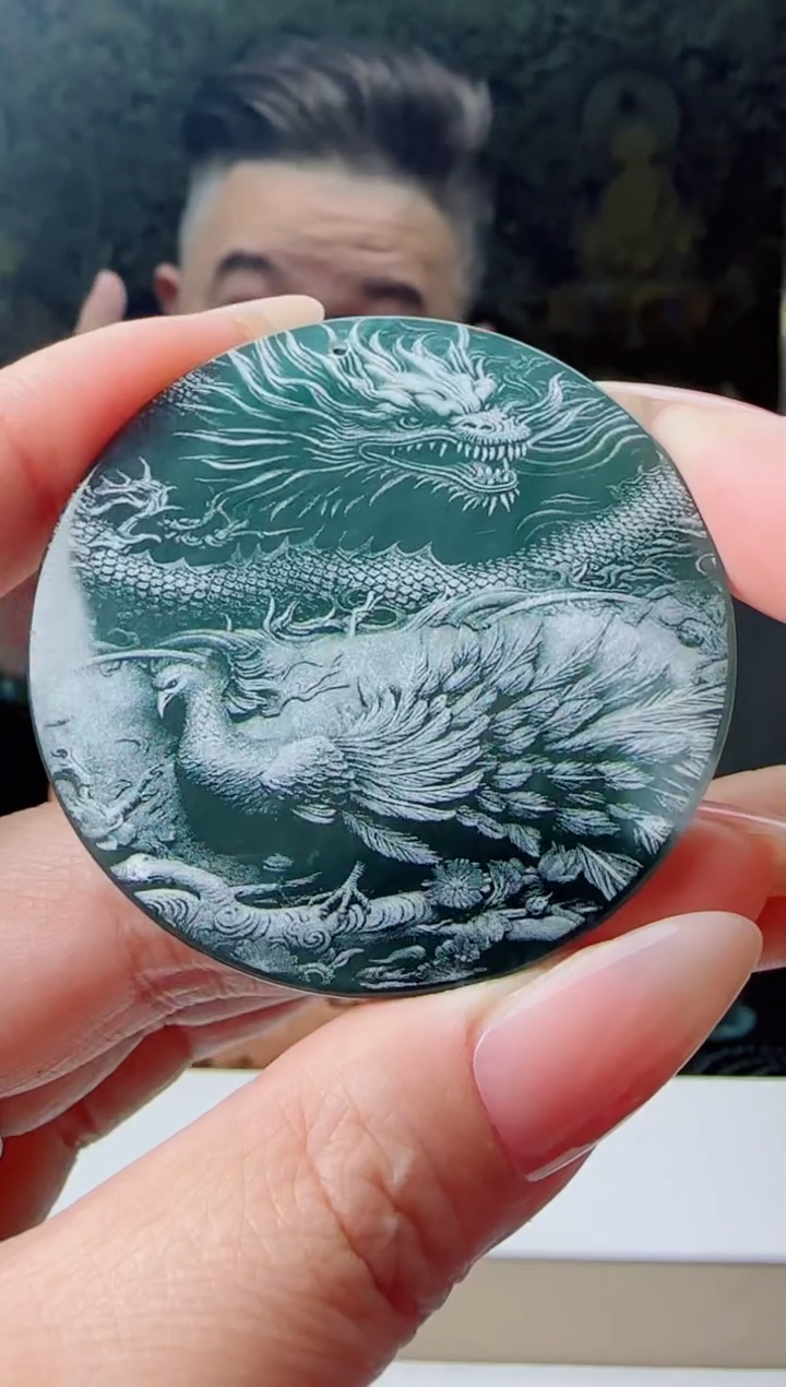 【闪购商品】翡翠颈饰未镶嵌多样性随机一件发货