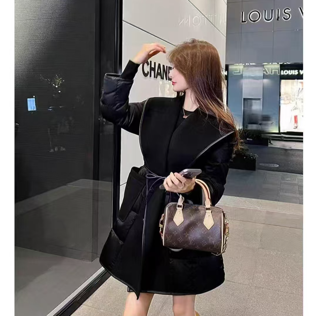 【薇哥内部自营】冬季新款羊毛拼接大翻领白鸭绒外套QM55528