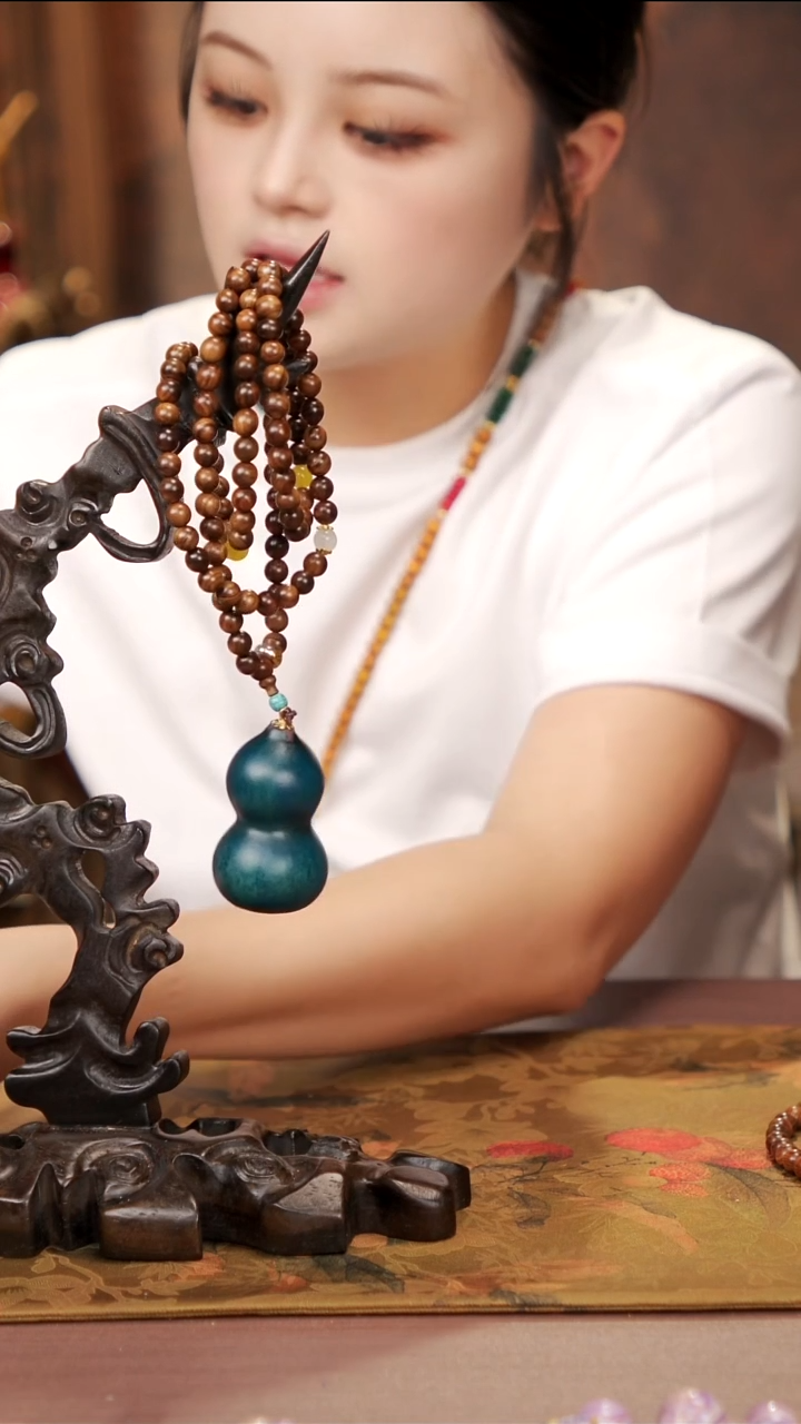 267天琦閤漆艺小葫芦挂件28